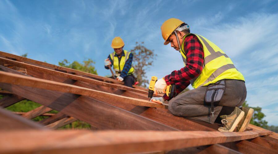 Professional Flat Roofing Installation services in Courtland, MS